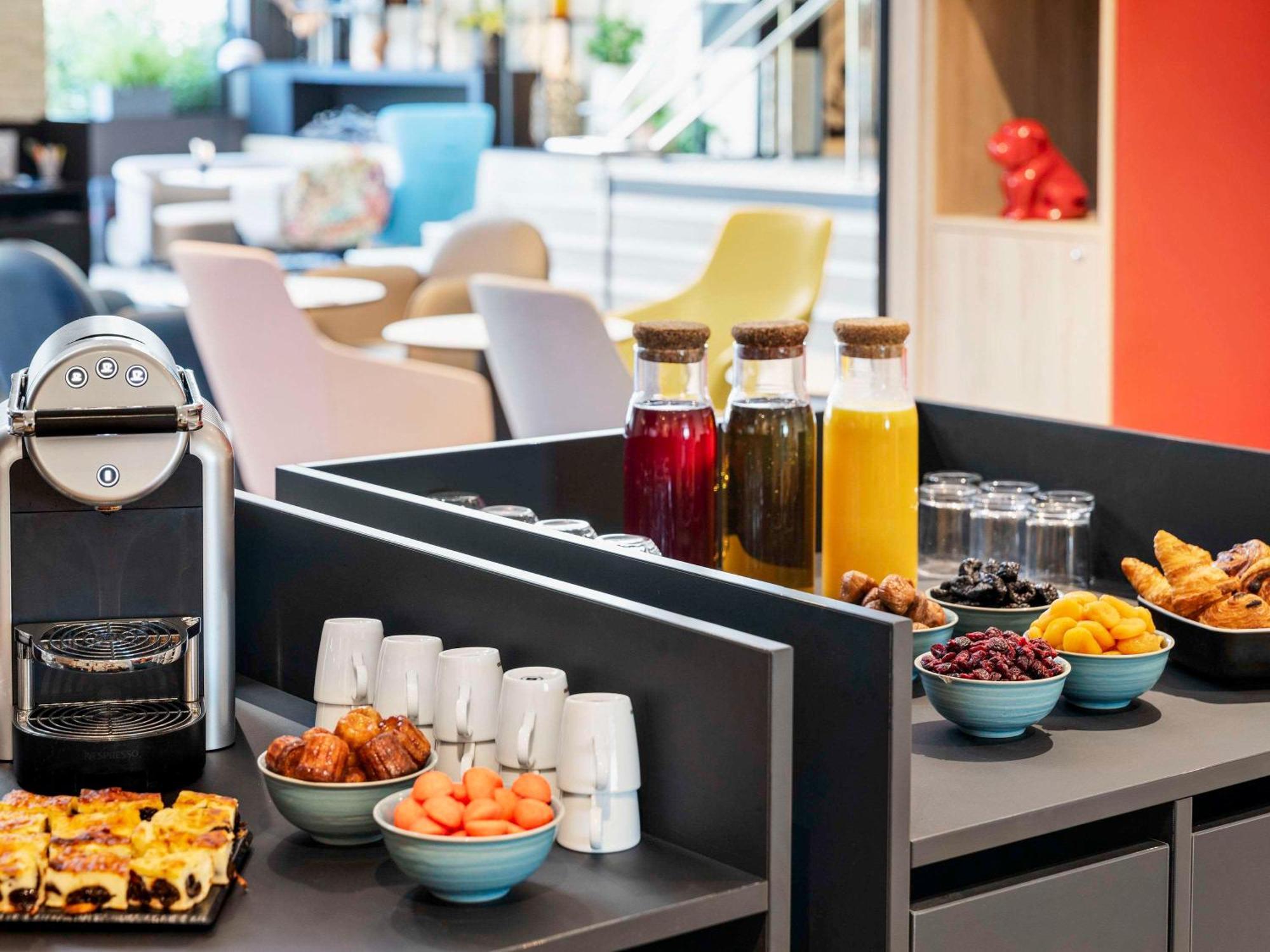 Novotel Rennes Alma Экстерьер фото