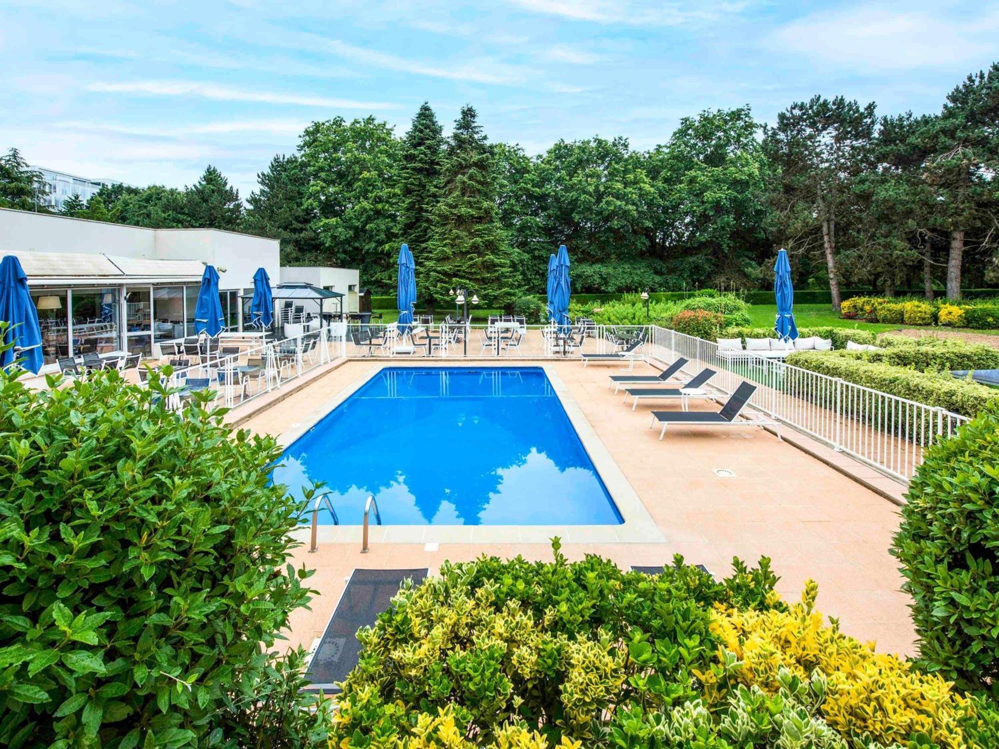 Novotel Rennes Alma Экстерьер фото